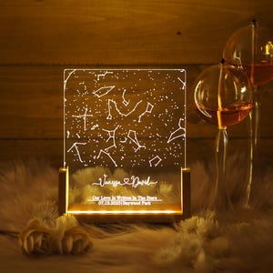 Lámpara con gráfico de constelaciones personalizado, regalo de gráfico de estrellas para parejas, regalo de mapa de estrellas en luz de noche, regalo para novio y novia