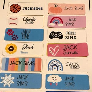 Mais de 50 peças de etiquetas adesivas personalizadas com nomes de creches escolares