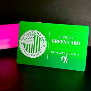 Cartão Verde Oficial Personalizado - Cartão de Metal Engraçado de Apoio à Imigração - Presente Personalizado e Inovador com Capa Protetora