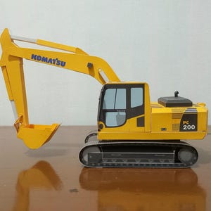 Excavator papercraft, hydraulic excavator, Komatsu PC200, construction equipment, template, printable papercraft, paper model, vehicle, pdf image 8
