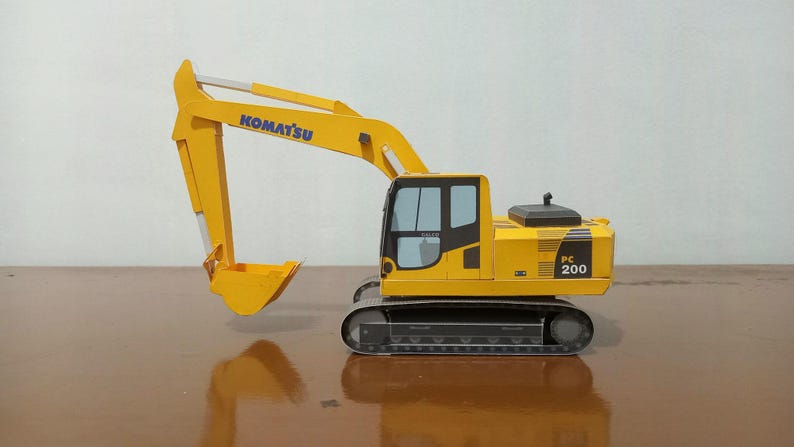 Excavator papercraft, hydraulic excavator, Komatsu PC200, construction equipment, template, printable papercraft, paper model, vehicle, pdf image 8