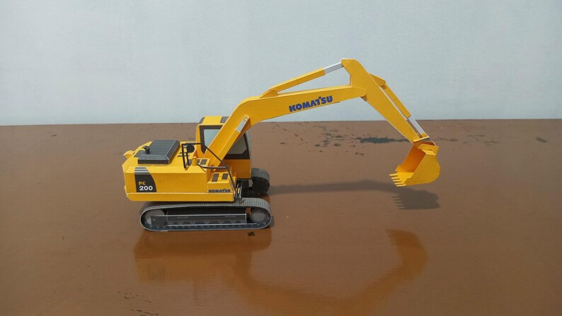 Excavator papercraft, hydraulic excavator, Komatsu PC200, construction equipment, template, printable papercraft, paper model, vehicle, pdf image 6