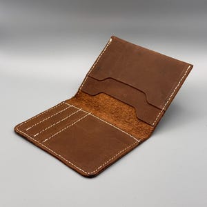 RYNALS Cartera minimalista de cuero hecha a mano / Tarjetero / Cartera unisex / Marrón