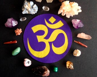 Om Altar Cloth Gold/Purple