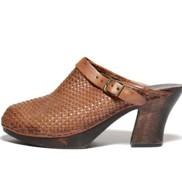 VTG Woven Italian Leather Wood Platform Clogs 8