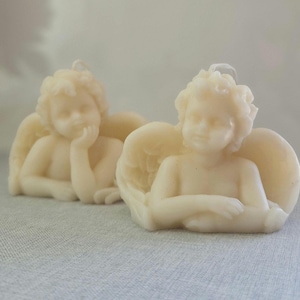 Handmade candles, soy candles, personalized candles, eco-friendly candles.