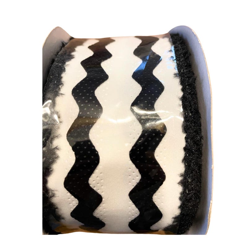 Black and White Ric Rac Ribbon: 2.5in X 10yd Wired Velvet Ribbon - Etsy