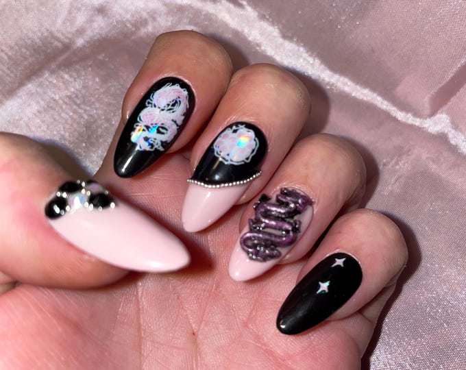 Black and pink dragons with rhinestones. Reusable, Press-on nails, false nails. Glossy finish