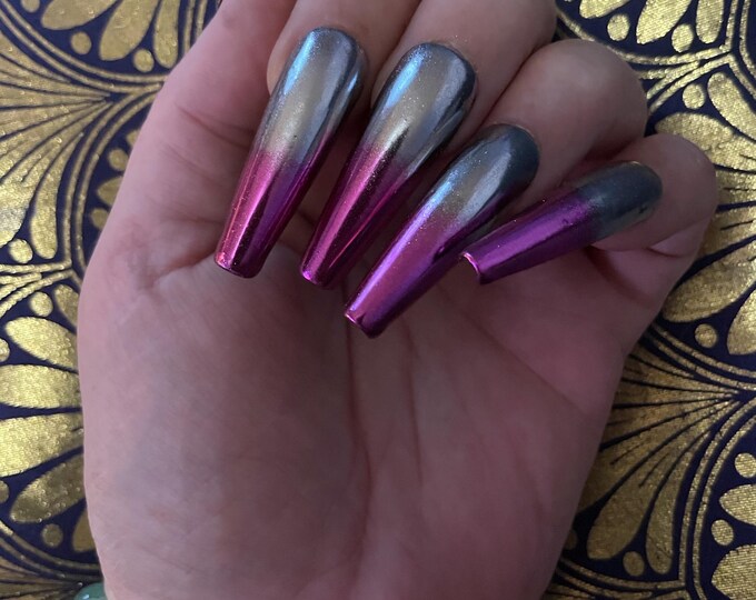 Pink and silver chrome. Reusable, Press-on nails, false nails. Glossy finish