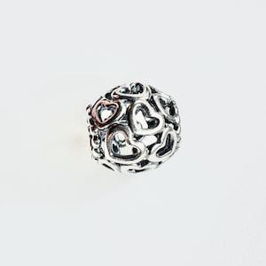 Authentisch  Original Pandora Charm Offengearbeitete All Over-Herzen Charm 790964 Silber 925 Neu