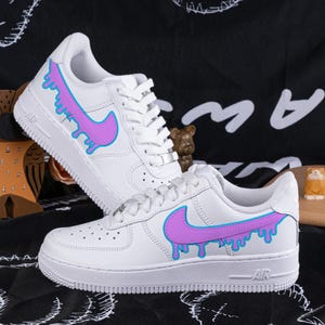 Zapatillas Air Force One con goteo morado, pintadas a mano, color morado y azul, personalizadas, AF1 moradas, con dibujos animados, zapatos personalizados, regalos.