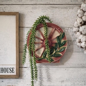 Vintage McCoy Pottery Wagon Wheel Wall Pocket-Farmhouse Wall Decor