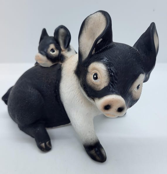 Harvey Knox Kingdom Hand Painted Mom Pig & Piglet Figurine - Etsy