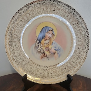 Religious Home Decor: Vintage Mary of the Sacred Heart Display Plate
