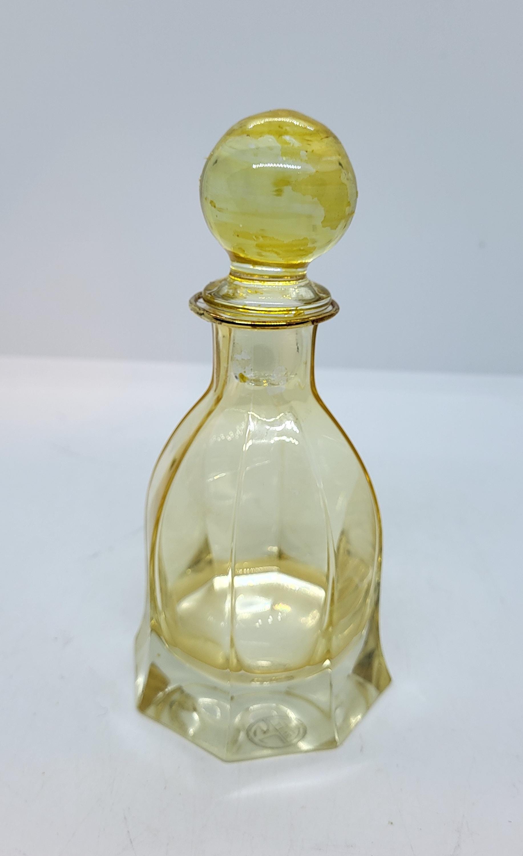 Sc Line Italy Vintage SC Line Italy Pale Yellow Glass Perfume Bottle With Stopper ...
