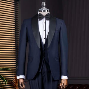 Blue Slim Fit Groom Suit, 3 Piece Blue Tuxedo Suit, Mens Suit for Wedding, Engagement tuxedo, Prom, Groom Wear and Groomsmen Suits