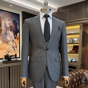Gray 3-Piece Slim Fit Suit for Men - Wedding Suits - Engagement Suits - Prom, Groom wear and Groomsmen Suits - Gray suit - ElegantGroom