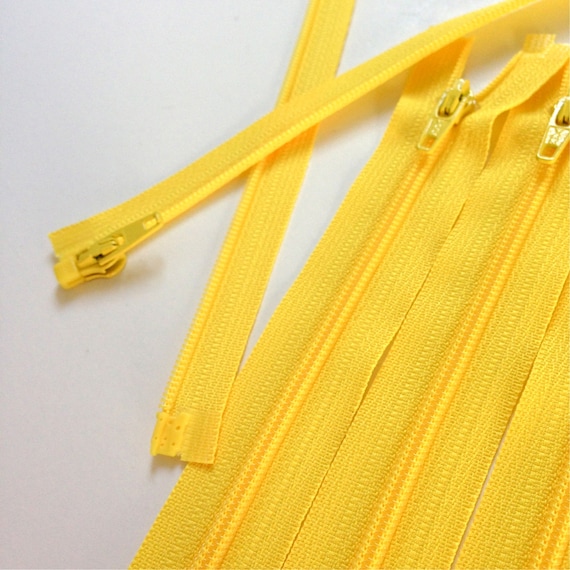 Dandelion 22in Zipper Dandelion 22in Zipper