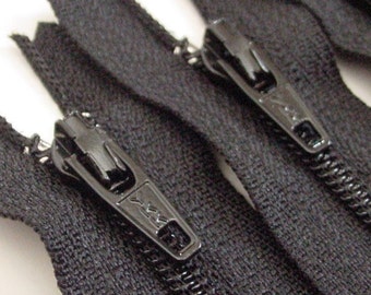 SALE Twenty-five Black 5 Inch Zippers YKK Color 580