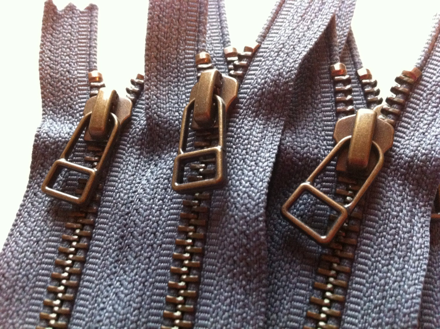 YKK EXCELLA® #5 Zipper Sliders & Stops – artisan leather supply