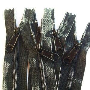 Zippers YKK Brand Long Pull Handbag Style 5 Pieces Color 580 Black available in 9,12,14,16,18 and 24 Inches image 2