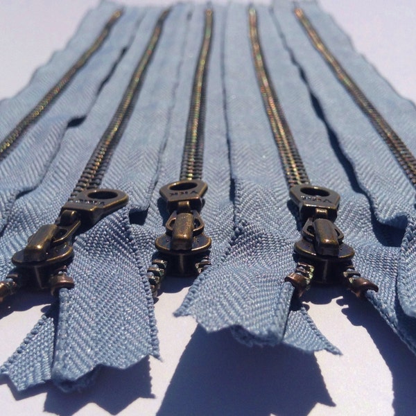 Cremalleras YKK con dientes metálicos - Tirador tipo donut de latón antiguo gris azulado - Color 262 Blue Heron - 5 piezas - Disponibles en 6, 7, 8, 9, 10, 11 y 14 pulgadas