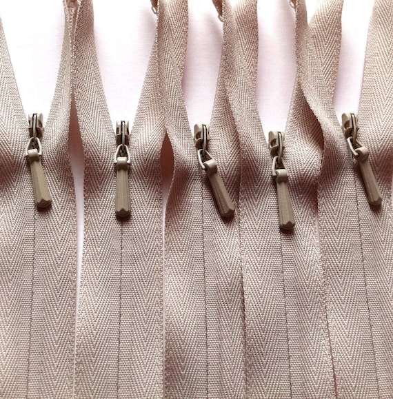 YKK Invisible Zippers Color 572 Beige- 10 Pieces - available in 9, 12, 14, 16, 18, 20, 22 inches