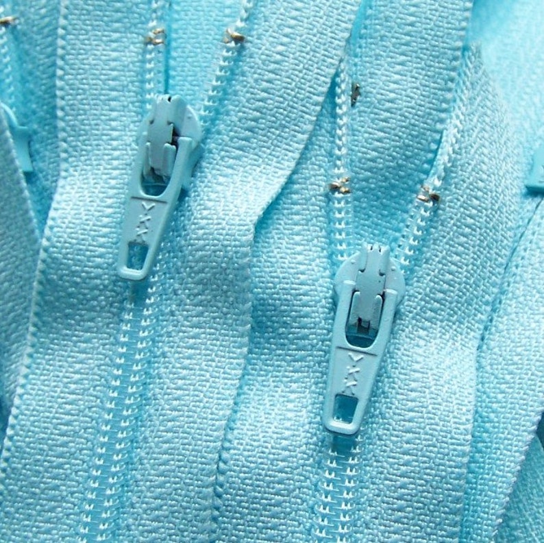 YKK-Reißverschlüsse 65-teiliges Sampler-Set Eine von jeder Farbe LABELED Nylonspule YKK-Reißverschlüsse für Röcke, Kleider, Beutel und mehr Bild 3