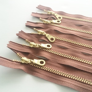 YKK Brass Gold Metal Donut Pull Zippers (5) Pieces - Dusty Mauve 855 -  Available in 7,8,9,12, 16 and 18 inches