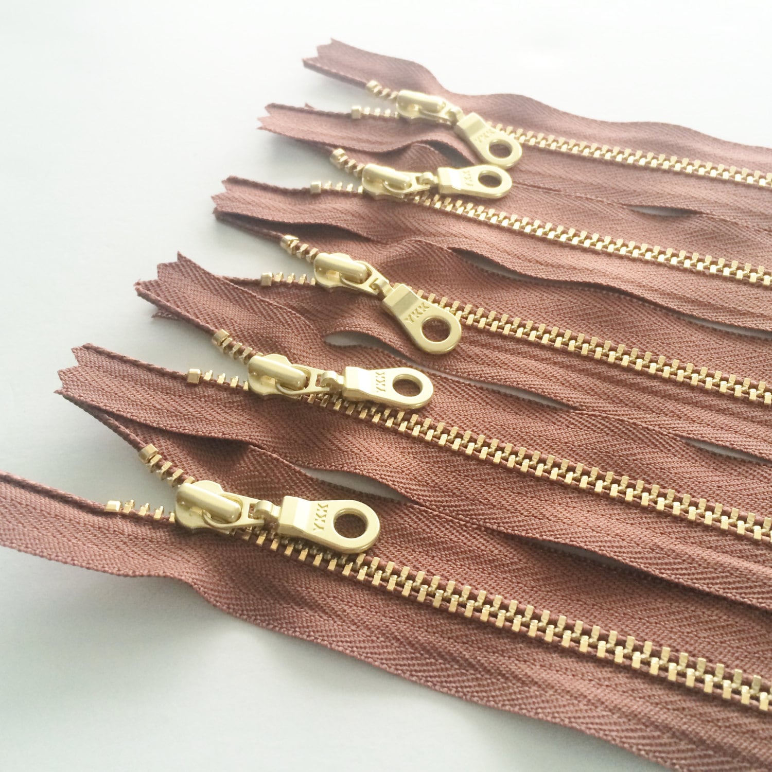 YKK Brass Gold Metal Donut Pull Zippers (5) Pieces - Dusty Mauve 855 …