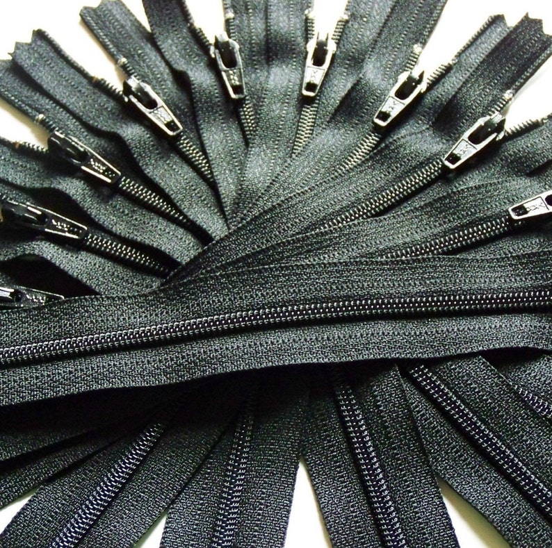 Ten 22 Inch Black Ykk Zippers Color 580 Etsy Canada