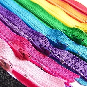 Ykk Zipper Rainbow Sampler Pack 10 zippers available in 3,4,5,6,7,8,9,10,12,14,16,18 and 22 inches image 2