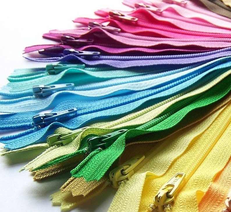 Special Price 25 Assorted YKK All Purpose Zippers Available in 3,4,5,6,7,8,9,10,12,14,16,18 and 22 Inches image 3