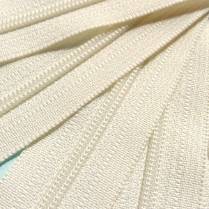 Ten Vanilla 7 Inch Zippers YKK Color 121 image 4