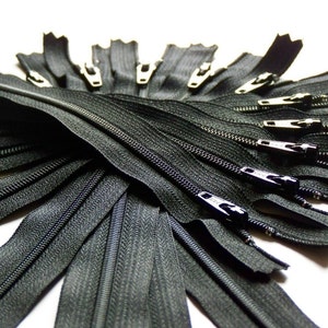 Twenty-five 18 Inch Black YKK Zippers Color 580