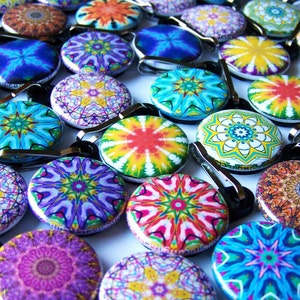 Wholesale 50 Kaleidoscope Zipper Pulls image 1