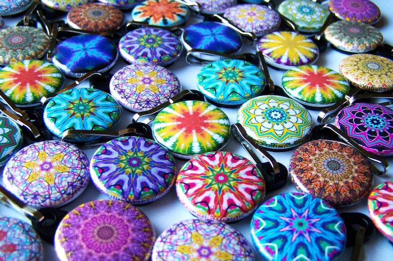 Wholesale 50 Kaleidoscope Zipper Pulls image 1