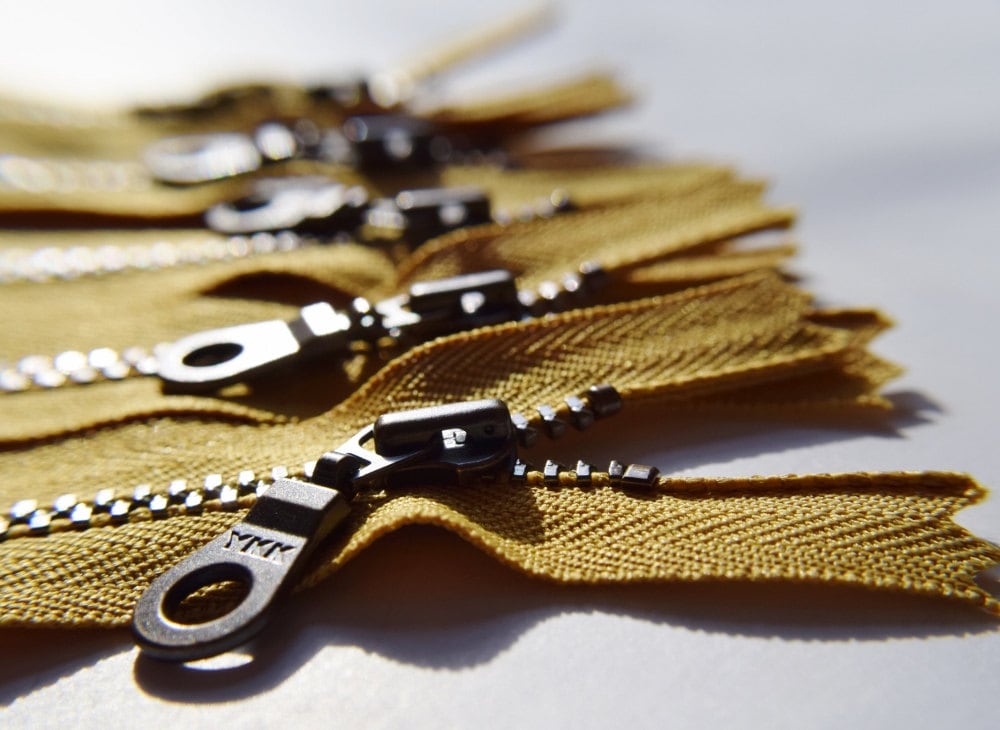 Metal Teeth Zippers- YKK Antique Brass Donut Pull 4.5s- 5 pc Monster Snot #828- Available in 4, 5,6, 7, 8,9,10,11, 12,14 and 18 inches