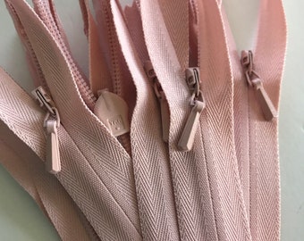 INVISIBLE Zippers- YKK Color 274 Dusty Rose- 5 Pieces- Currently available in 22 Inch- Pale Pink