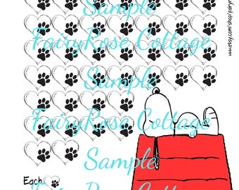 Puede incluir: Un rastreador de ahorro imprimible blanco con gráficos de corazones y huellas de patas. El rastreador presenta una ilustración de caseta de perro roja y el texto "Saving for My Furry Friend". También se incluye el texto "Cada corazón equivale a $____".
