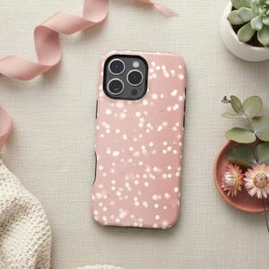 Pink String Fairy Light iPhone Case, Soft Glow Aesthetic Design, Cozy Romantic Style, Girly Minimal Look, Dreamy Everyday Gift MagSafe 13–17