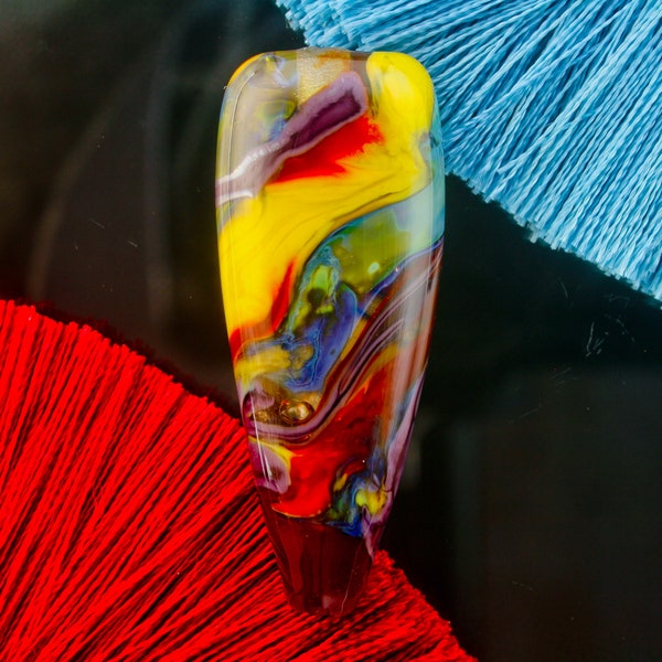 Pendentif SRA en forme de larme aplatie biologique multicolore fait main en verre au chalumeau pour la fabrication de bijoux
