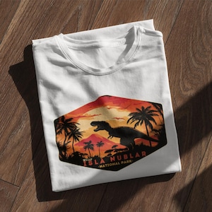 Vintage Jurassic Park T-Shirt: Isla Nublar Dinosaur Art