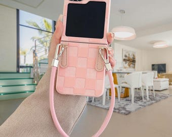 Plaid Samsung Z Flip Case: Stylish Grid Protective Cover