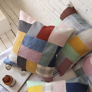 Capa de almofada ecológica em linho patchwork | Almofada artesanal em linho francês com zero desperdício | Fronhas com zíper invisível e sem acabamento | Feitas sob encomenda