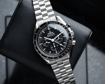 Vintage Omega Speedmaster Professional Moonwatch 310.30.42.50.01.001