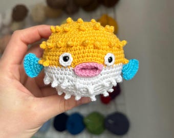 Peluche de pez globo de ganchillo: animal marino de peluche hecho a mano