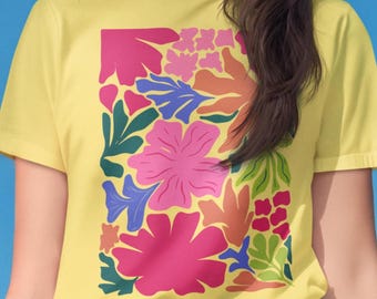 Wildflower Shirt, Vintage Flower T-Shirt, Floral Tee, Wild Flowers Shirt, Gift For Women, Flower Shirt, Ladies Shirts, Best Friend Gift