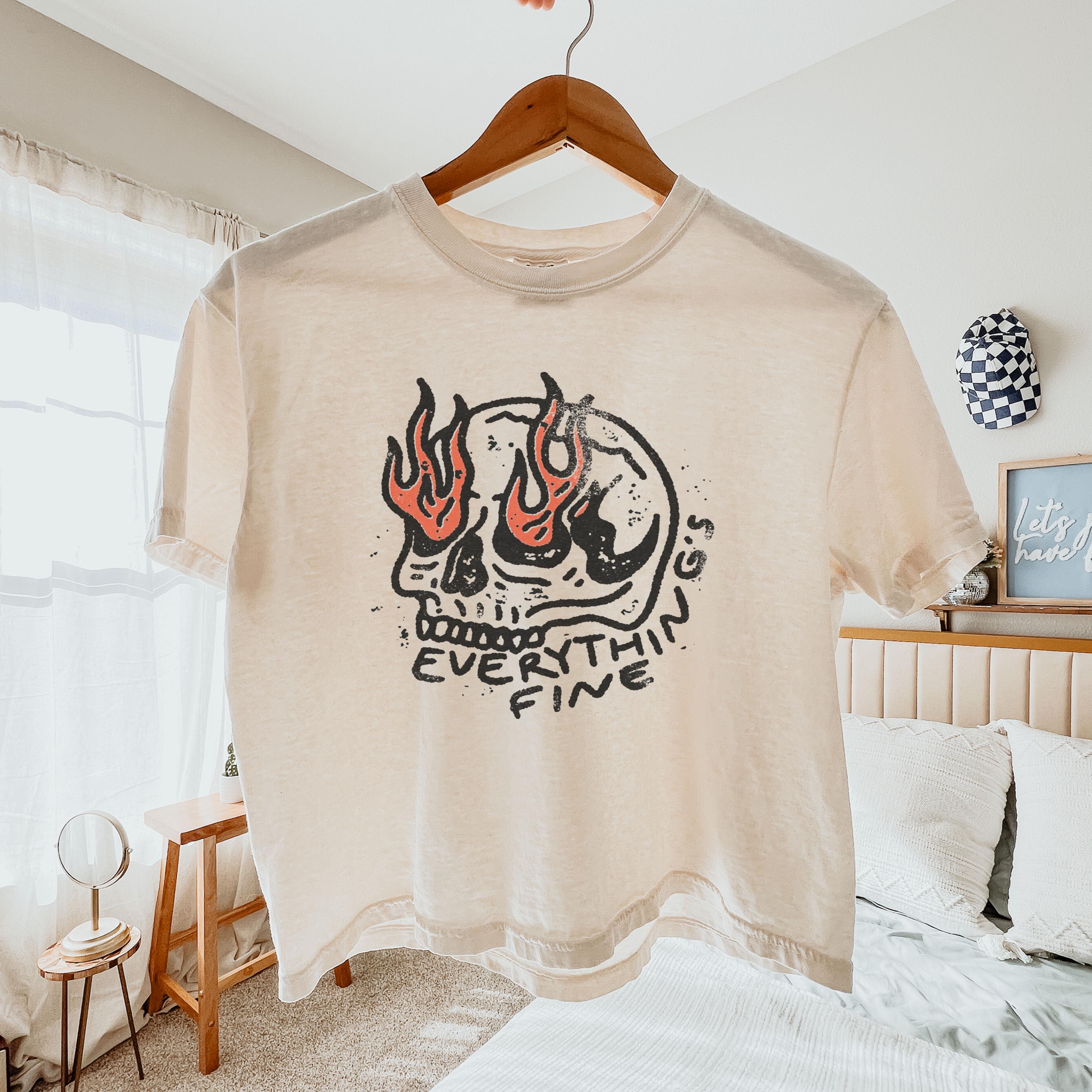 Discover Comfort Colors Women's Boxy Crop Top with Graphic Print