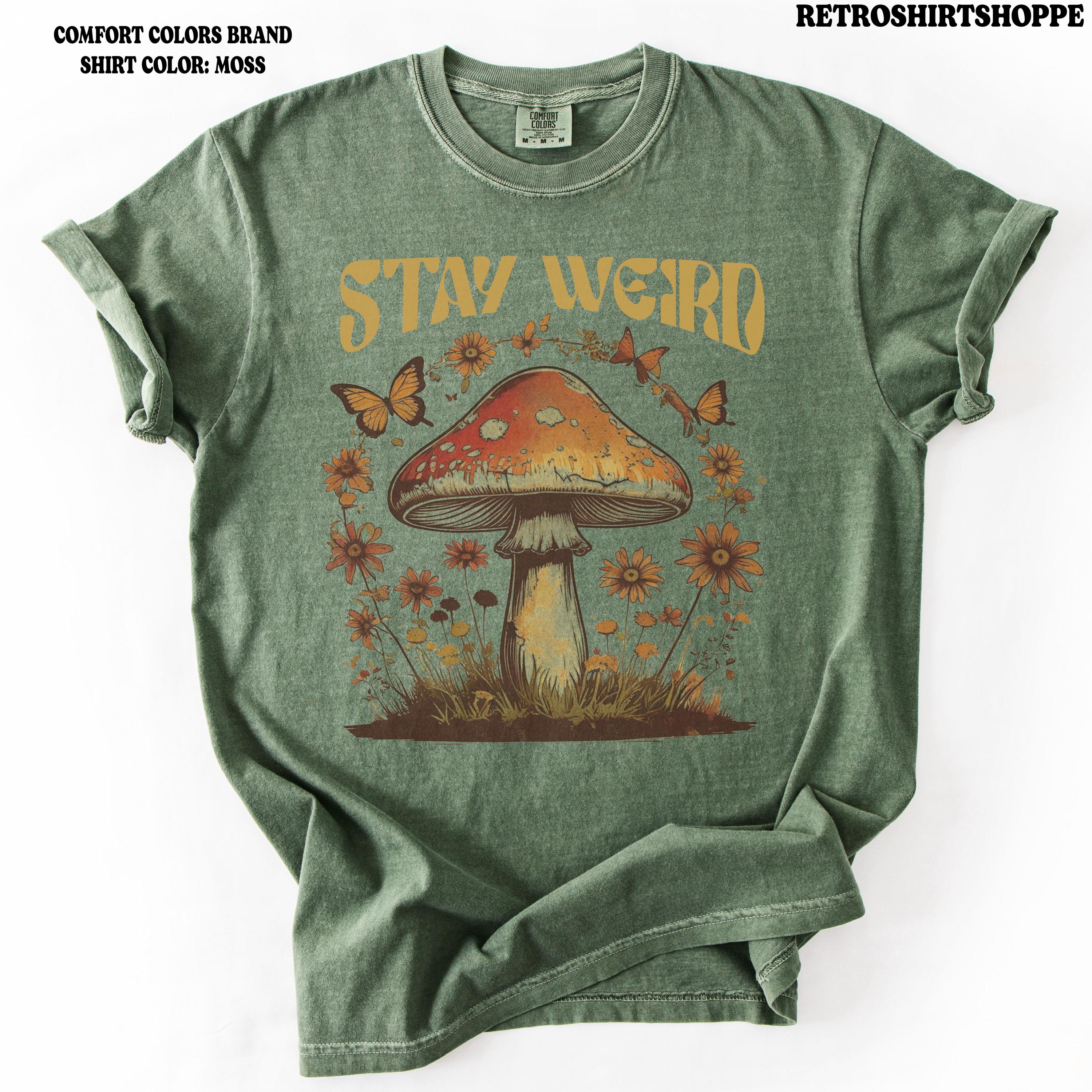 Stay Weird Shirt Hippie Mushroom T-Shirt Womens Graphic Tee Botanical Flower Tee Butterfly Shirts Boho Girls tshirt vintage shroom shirt